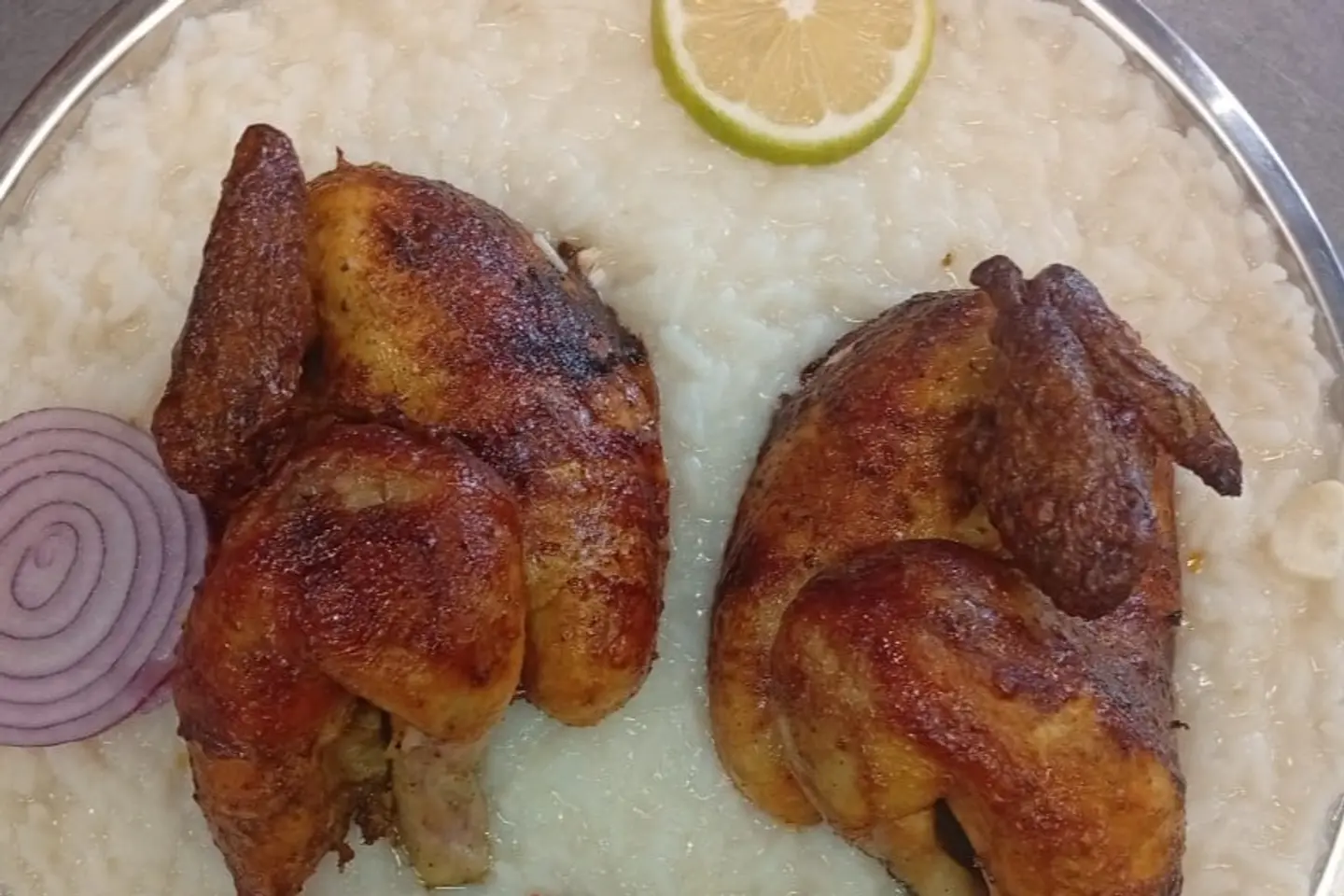 رز سليق مع دجاج شواية - نص حبة رز سليق مع دجاج شواية