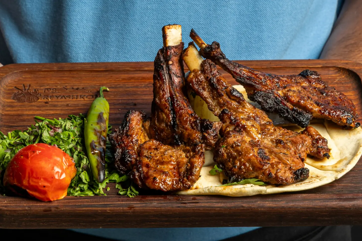 ريش غنم - لشخص