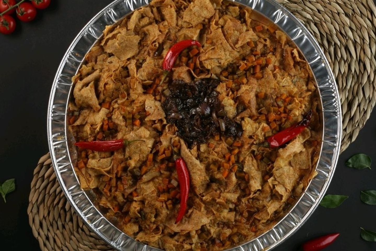 وليمة قرصان - وسط