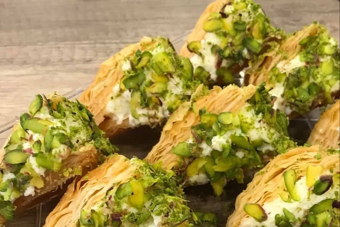 Cold Warbat With Baladi Cream - Half A Kilogram