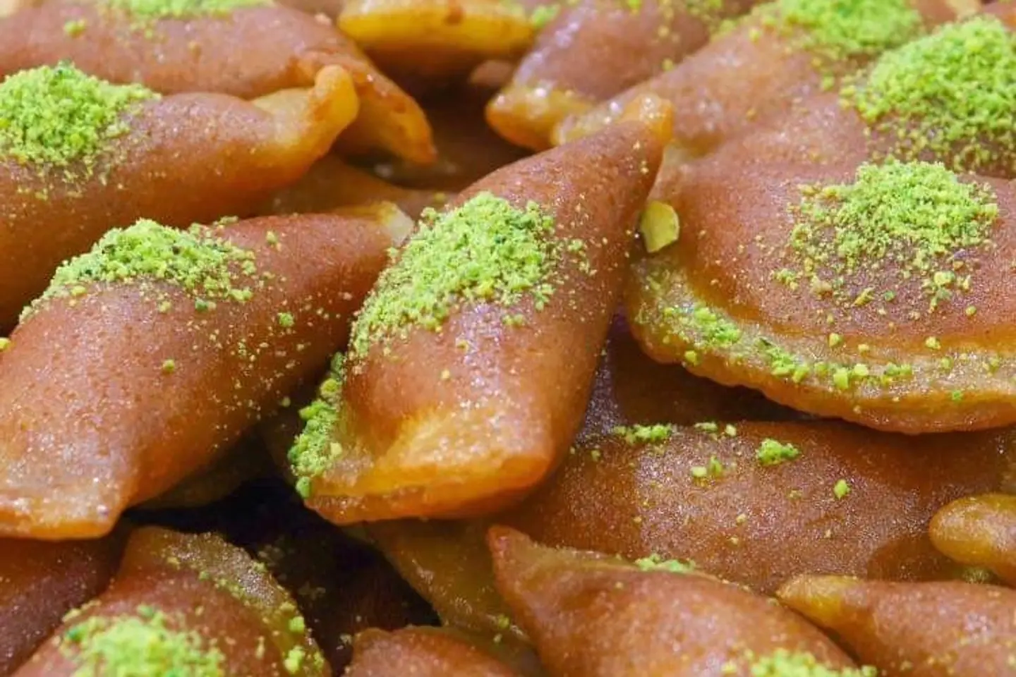 قطايف قشطة - نصف كيلو