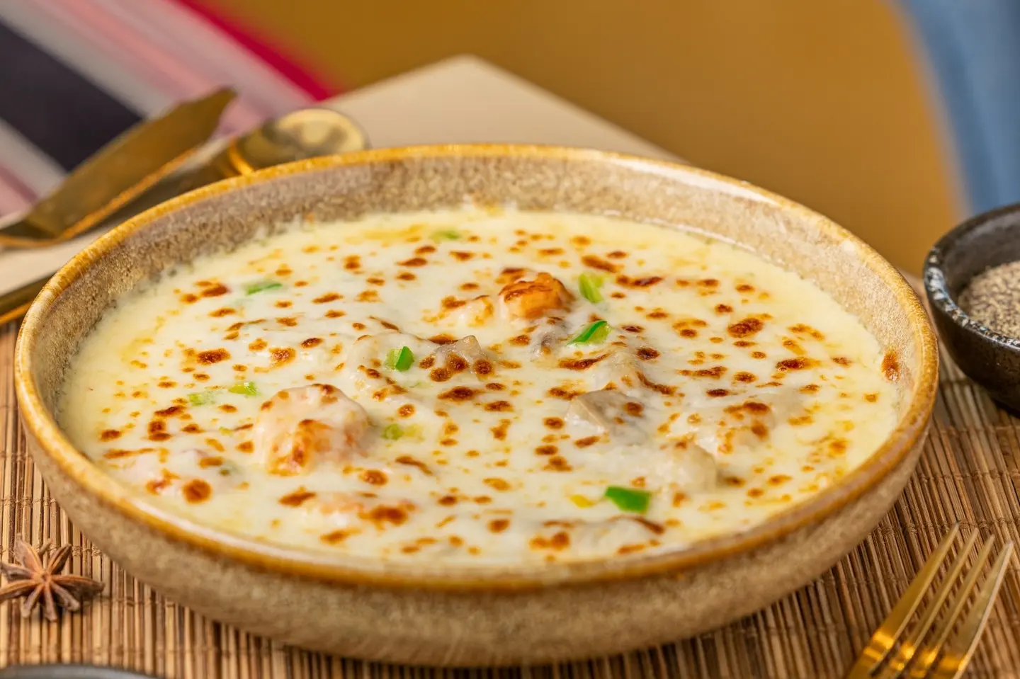 طاجين كريم باشميل - مأكولات بحرية مشكلة