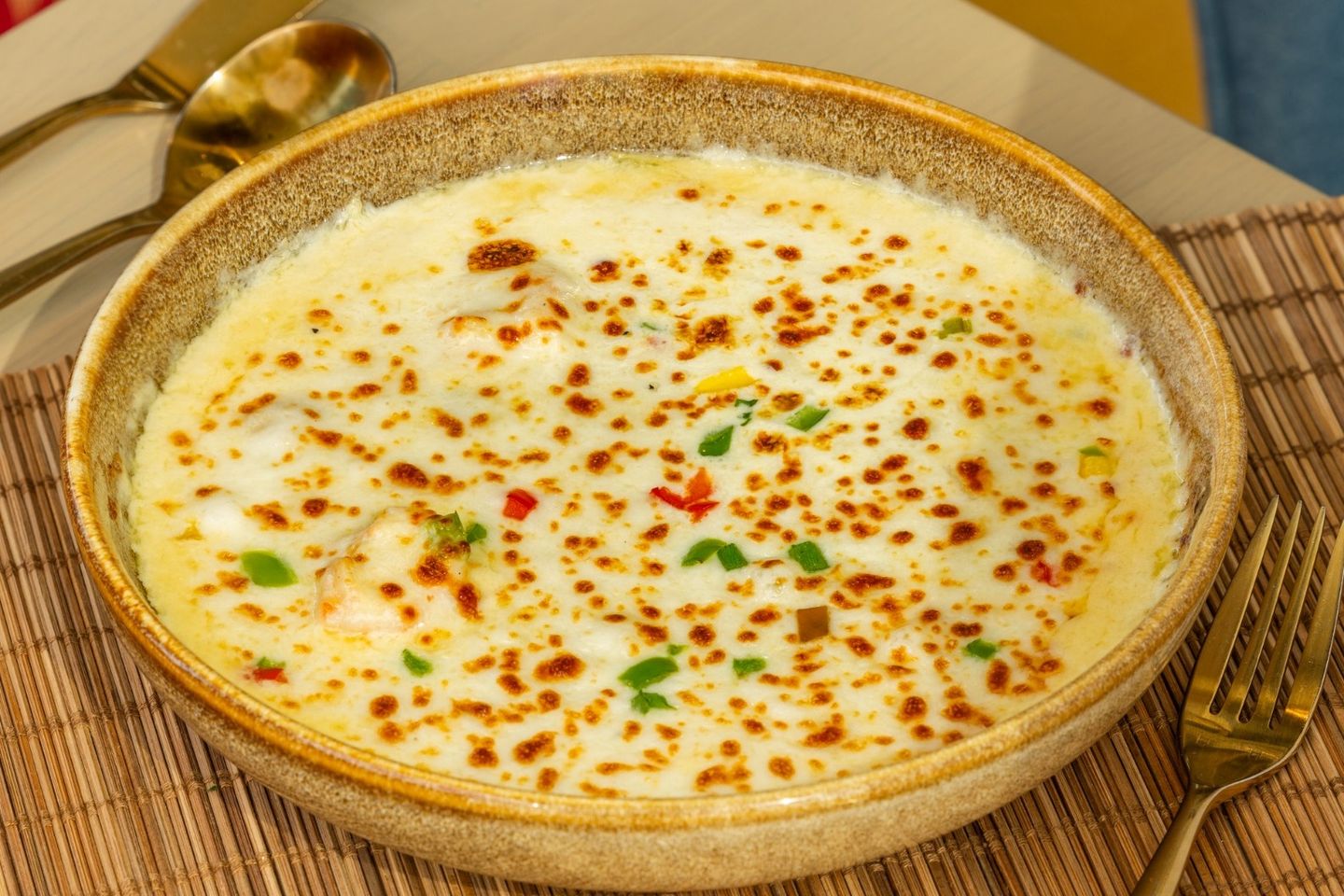 طاجن بالفطر - مأكولات بحرية مشكلة