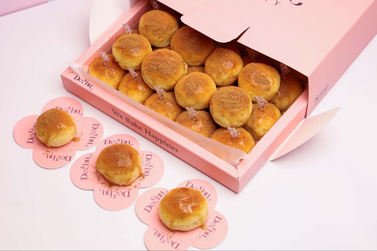 Cinnabon Balls With Cheese And Condensed Milk - Big