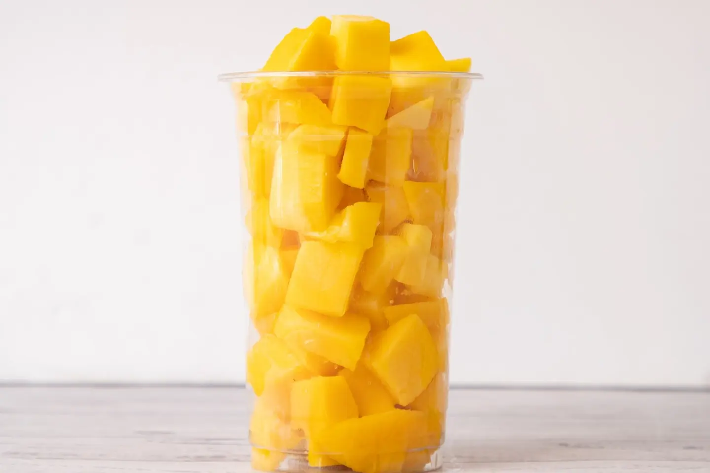 Fresh Sliced ​​Mango - Medium