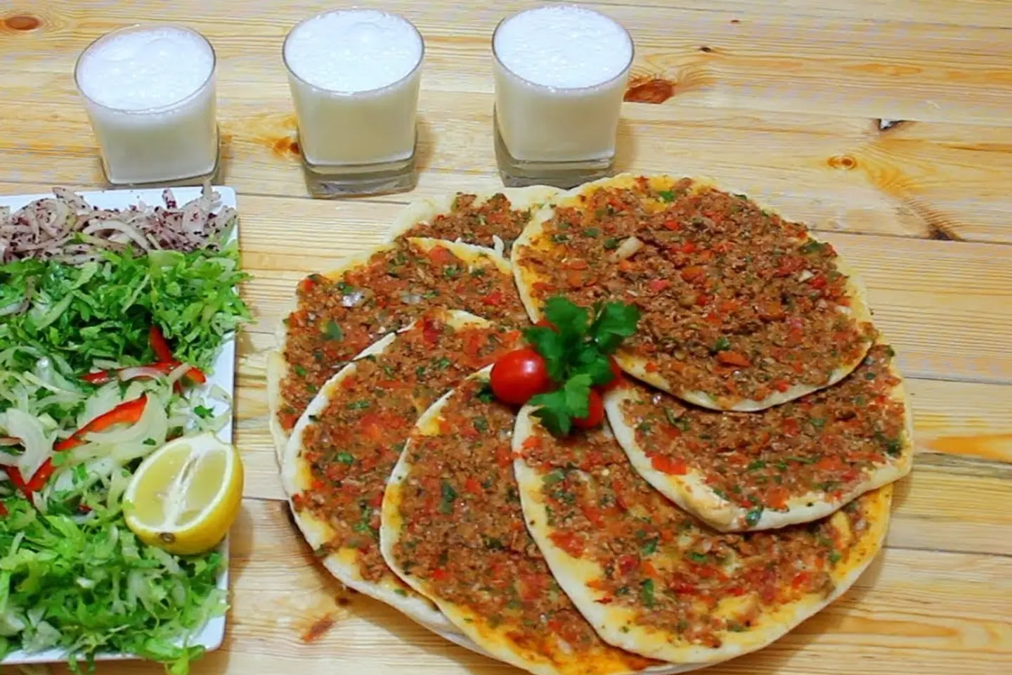 لحم بعجين و خضار - نفر