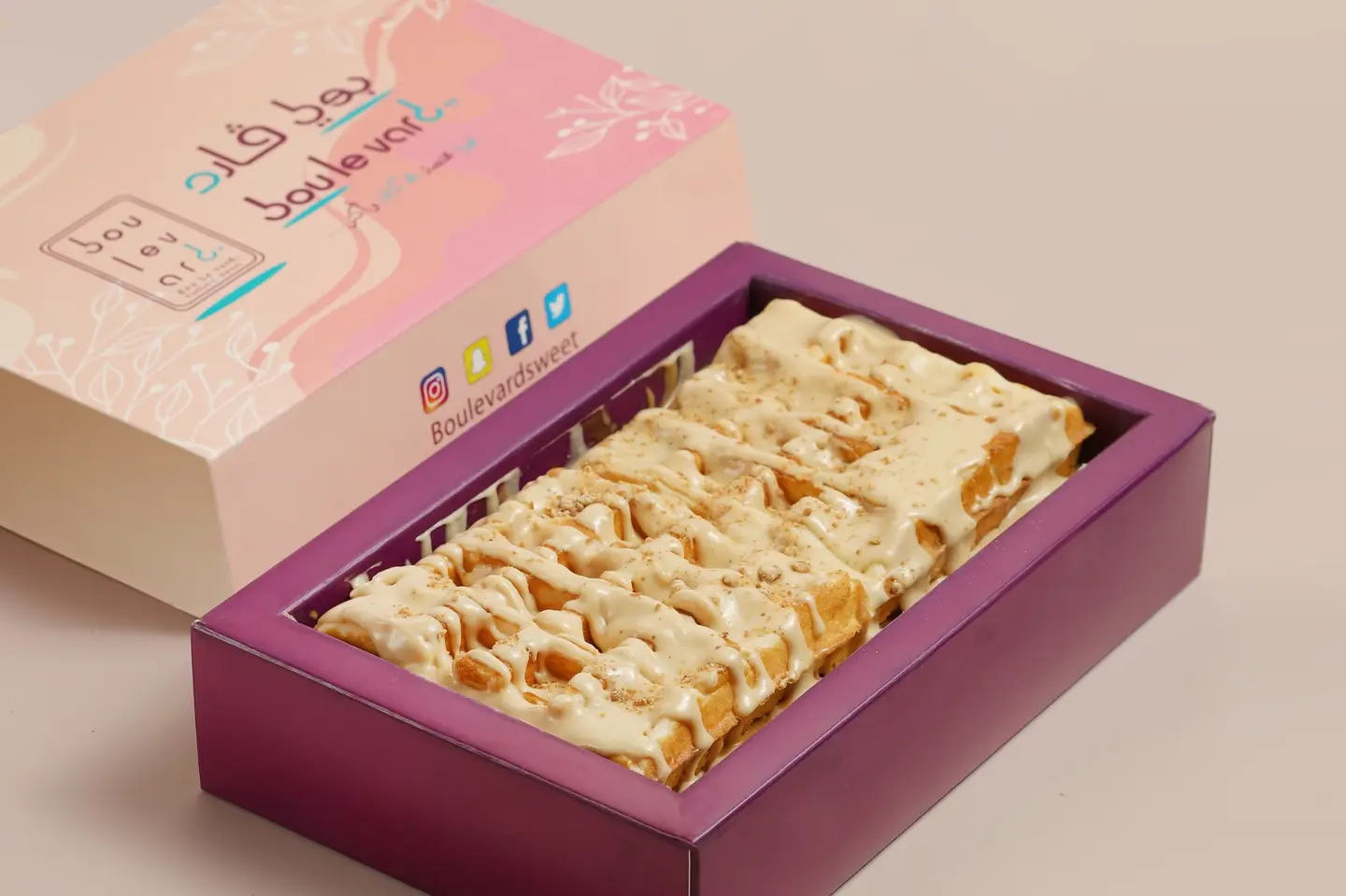 وافل الكيندر المميز - صغير