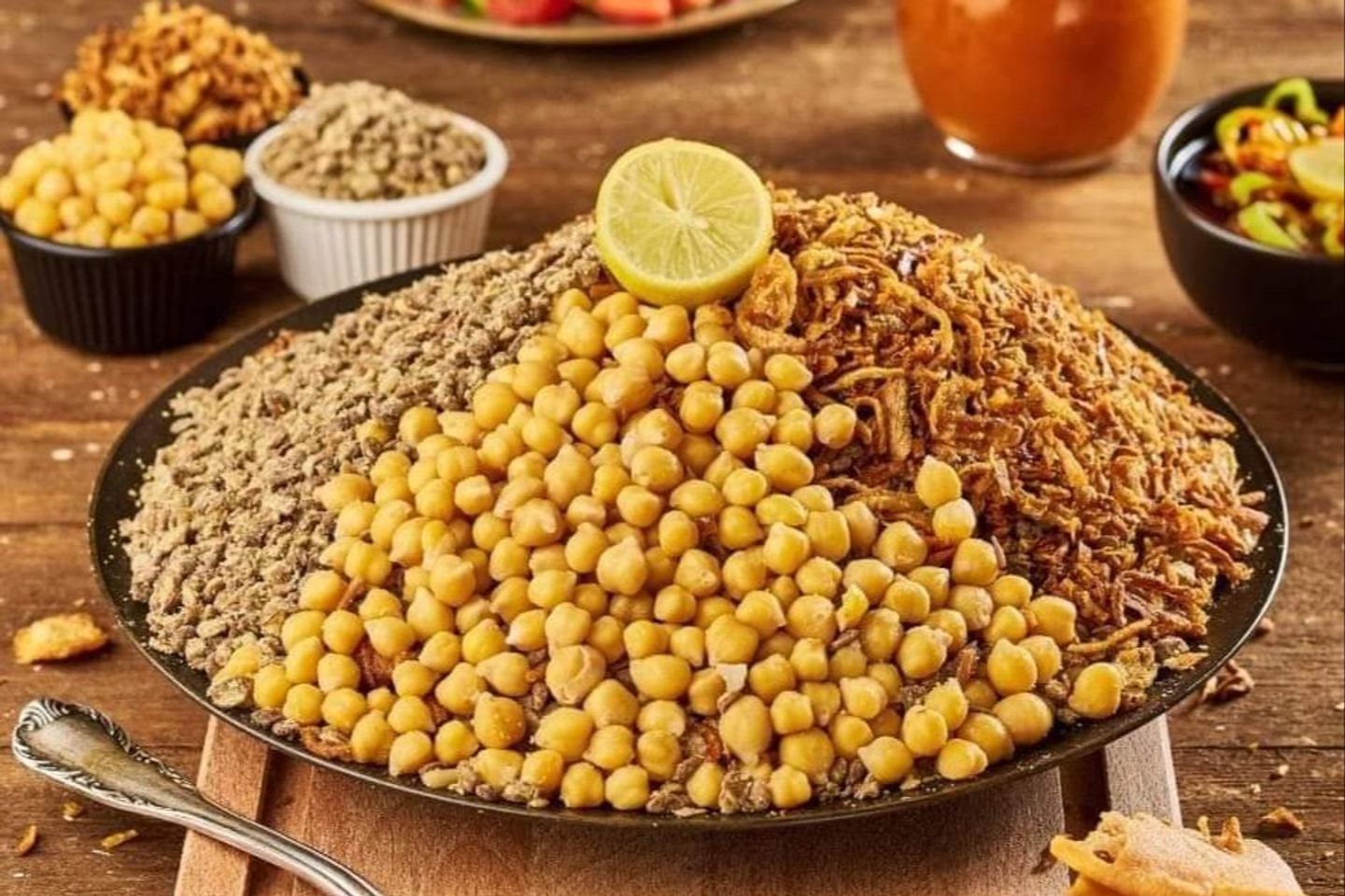 Family Koshari Dish - Large