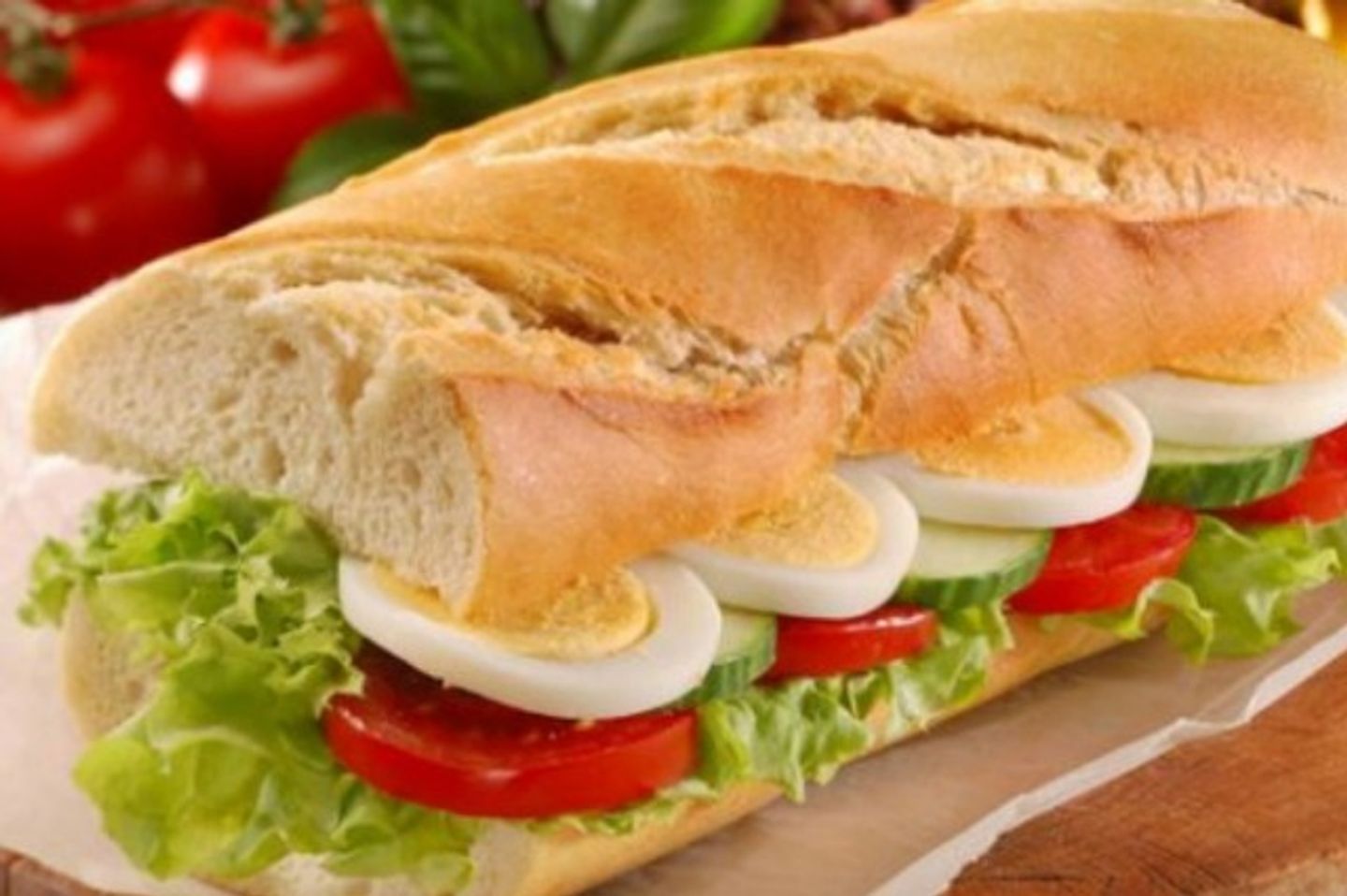 ساندويتش بيض مسلوق - خبز