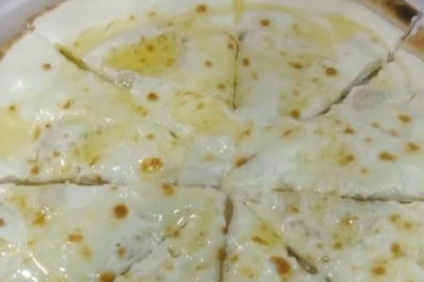 Labna With Cheese - L
