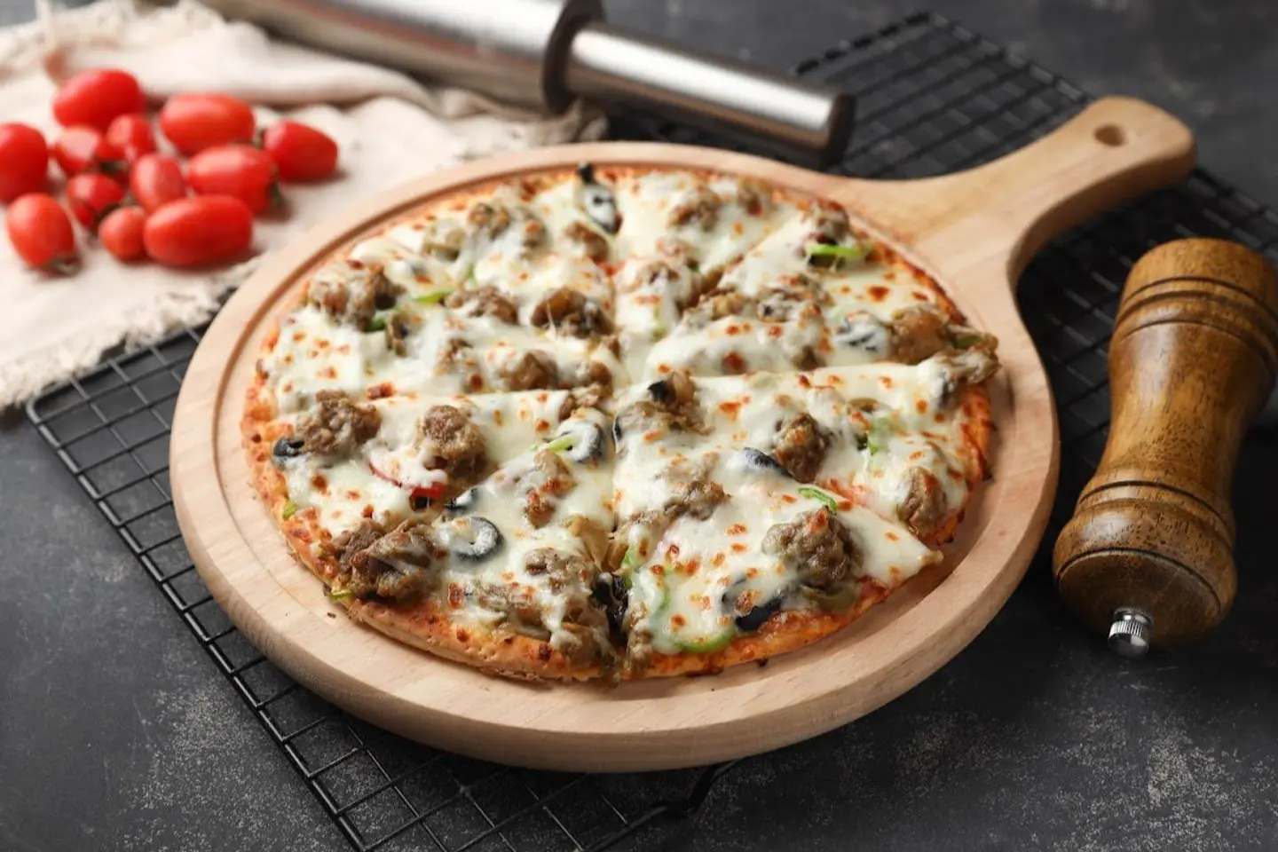 Meat Pizza Large - Large