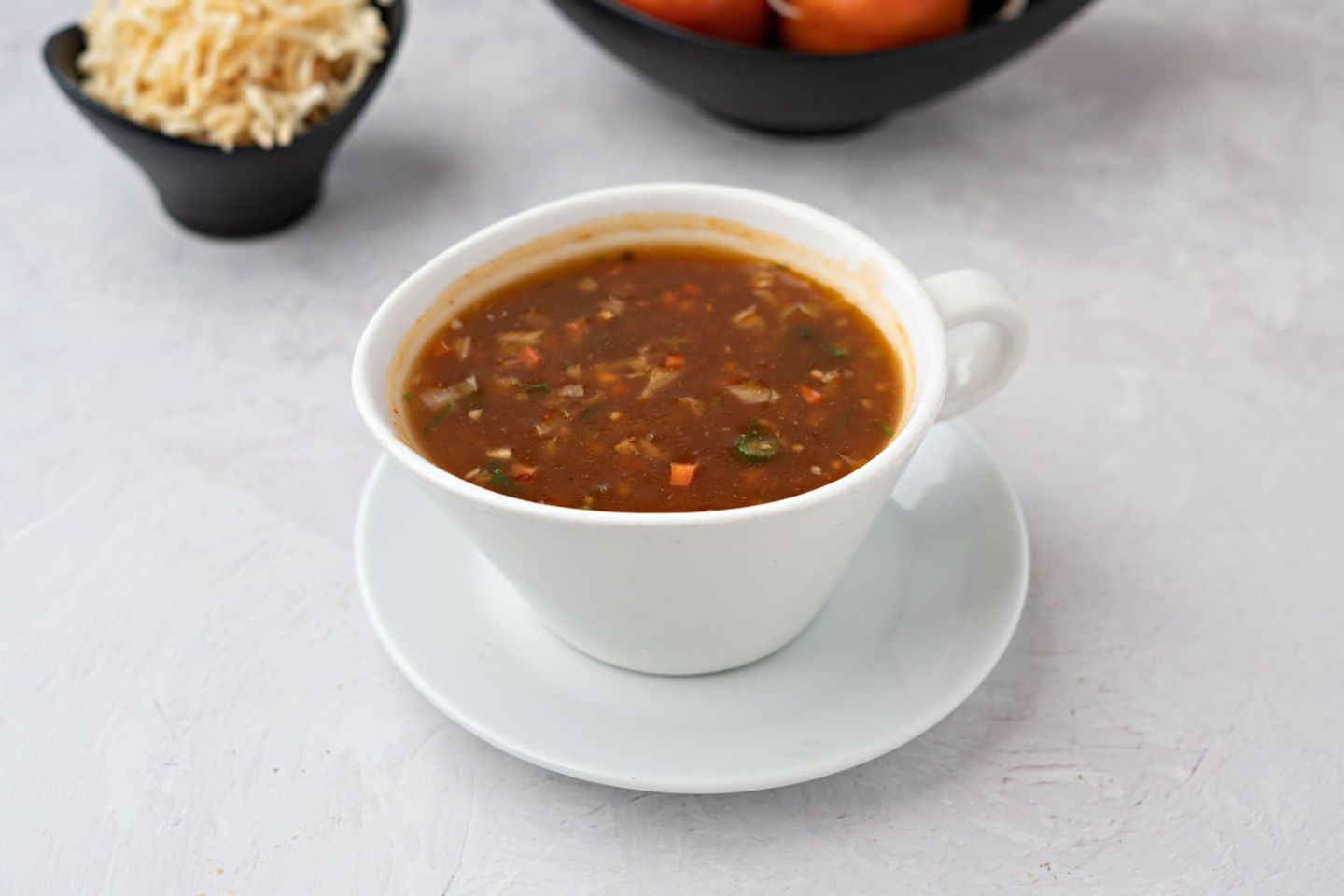 شوربة مانشو الخضار - دجاجة