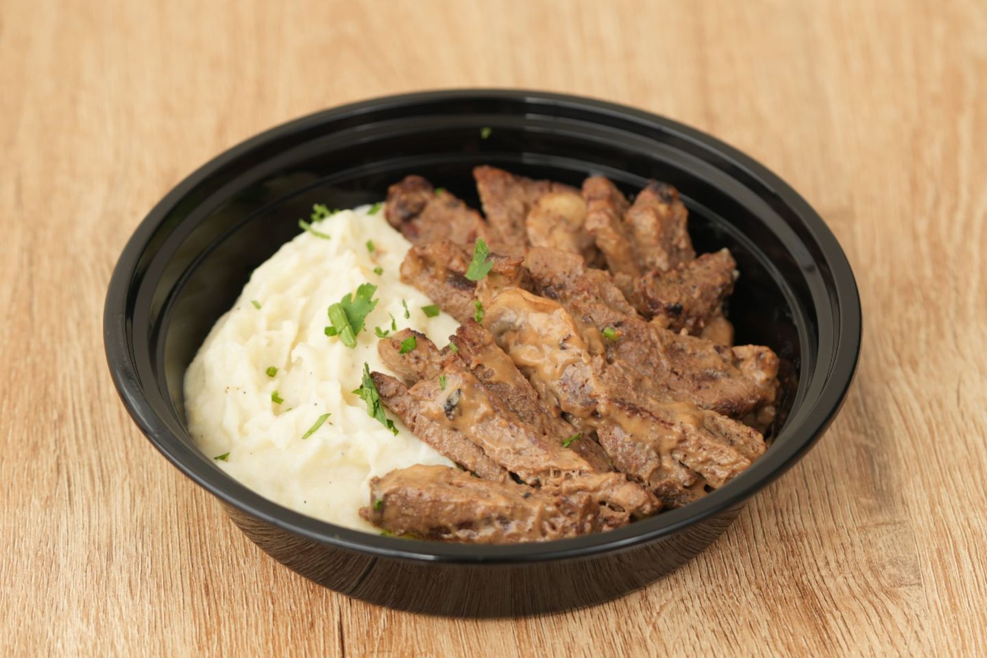 Tenderloin Beef Steak With Mashed Potato - 150 Gram