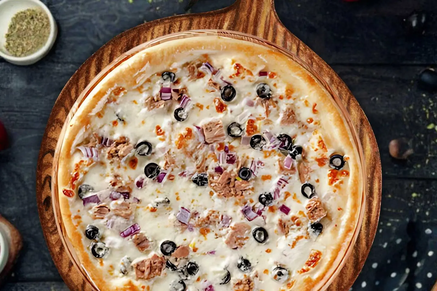 بيتزا مع تونة - صغير