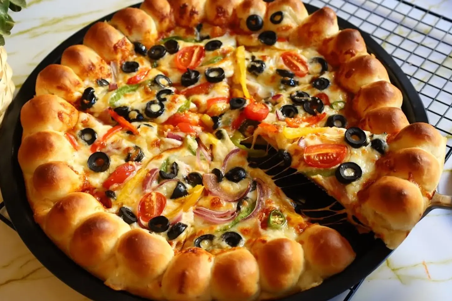 Stuffed Limbs Pizza - Small