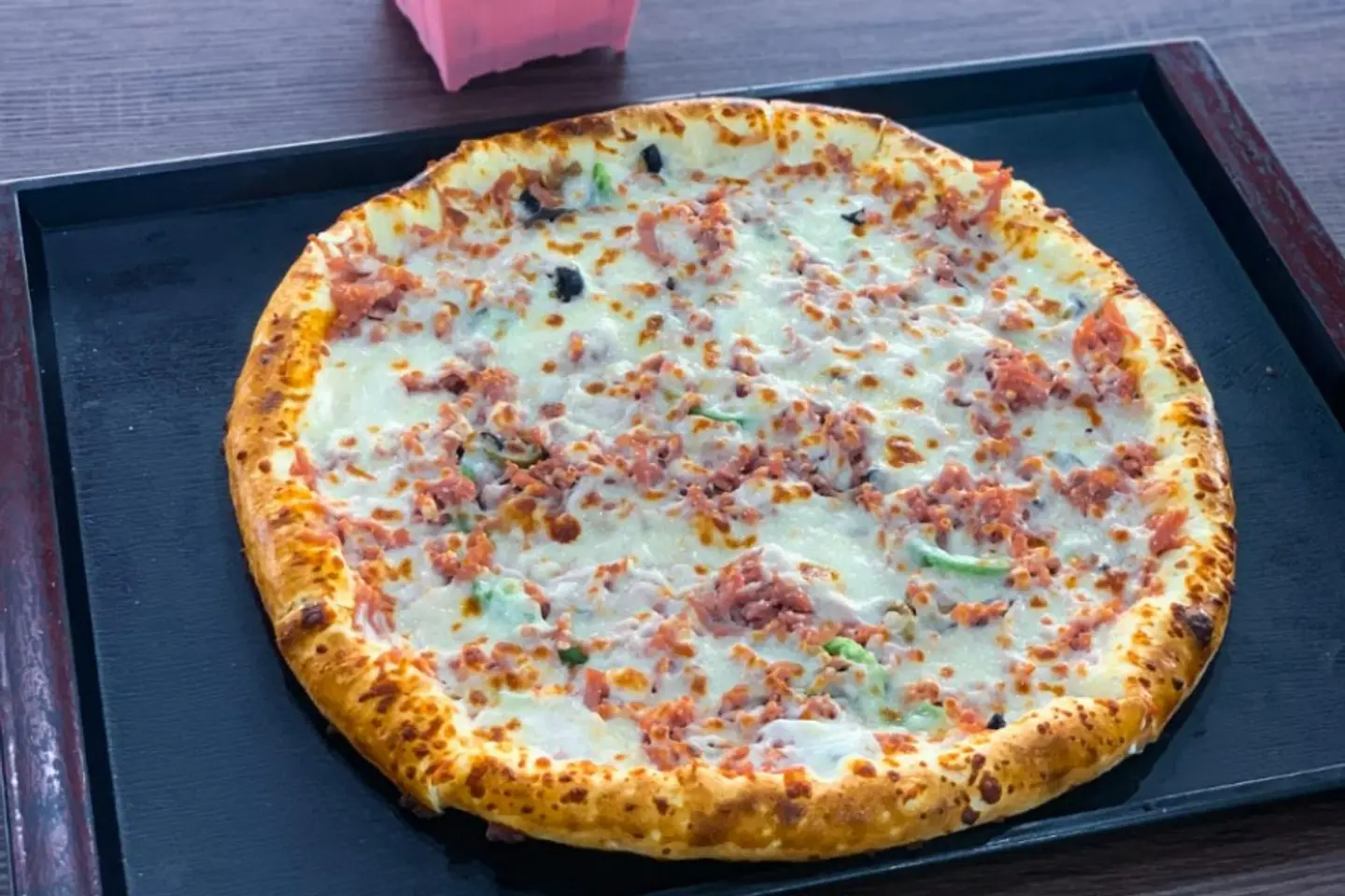 بيتزا مرتديلا - صغير