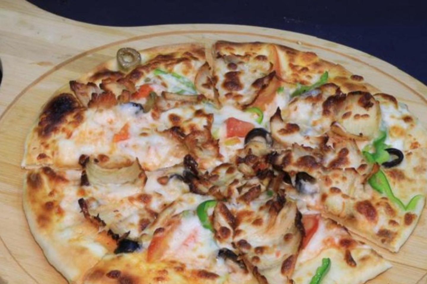 Chicken Pieces Pizza - Small