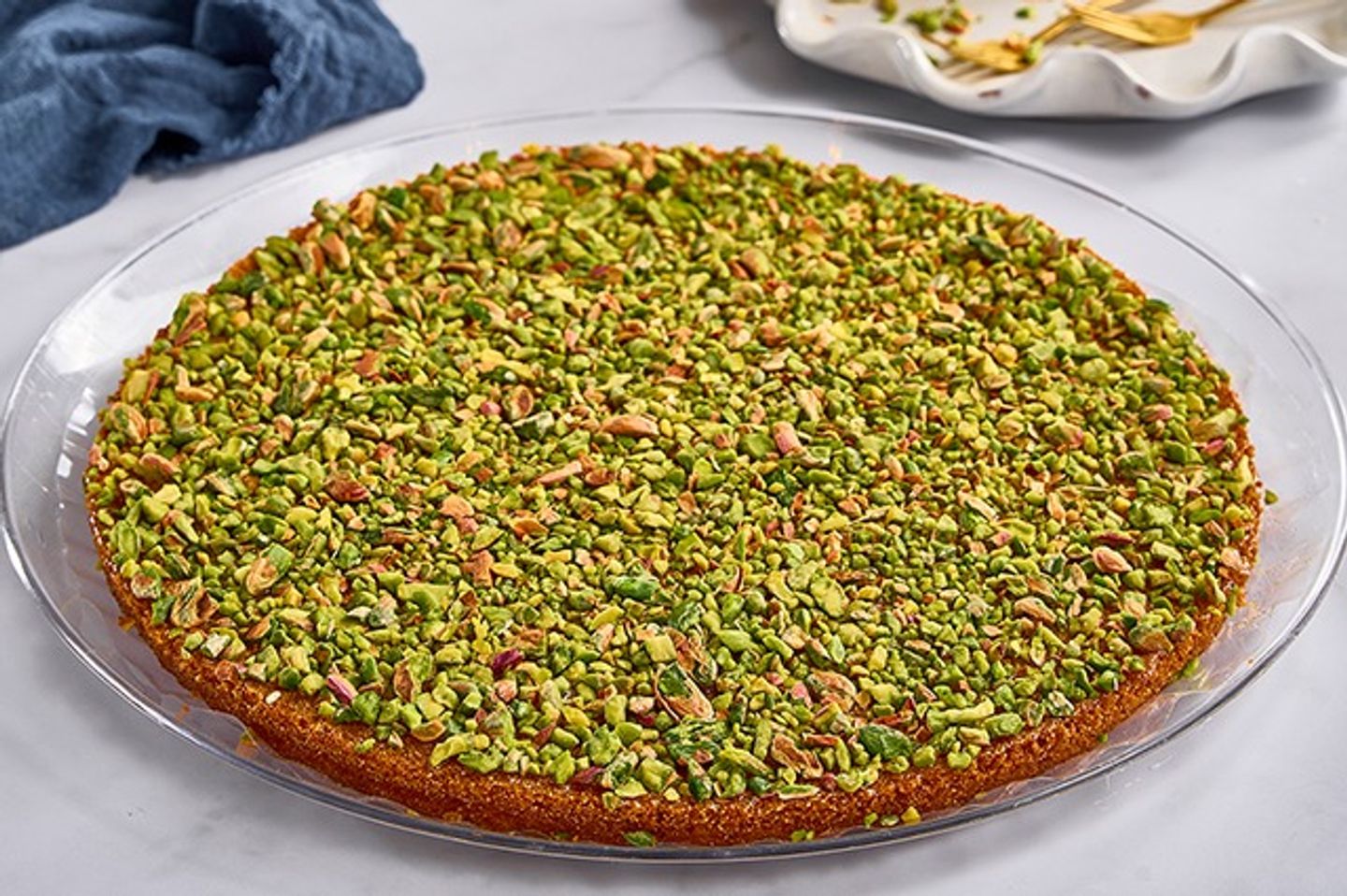 طبق بسبوسه فستق وسط - ١٠٠٠ جرام