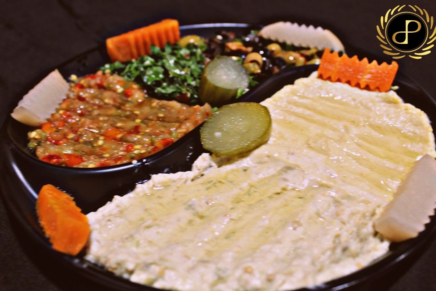 طبق مقبلات مشكلة - صغير