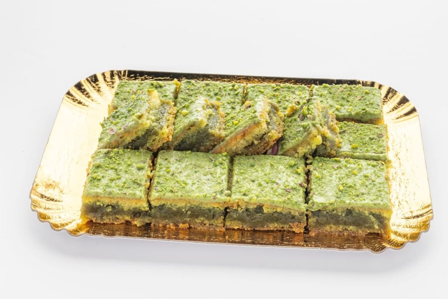 Basbousa With Pistachio - Half Kilo