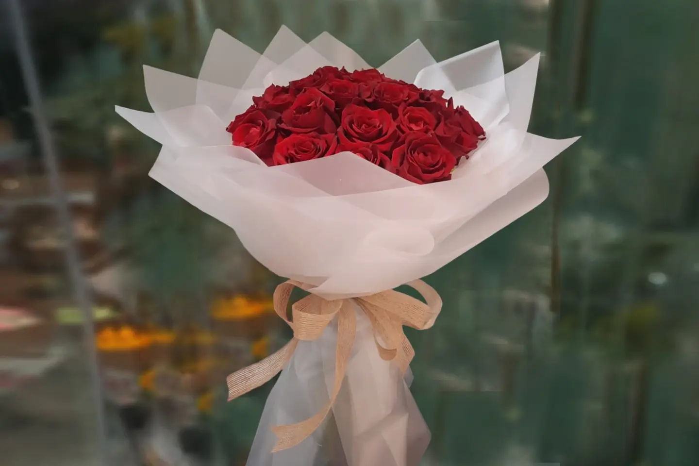 باقة عيد الحب ١٢ - ٢٠ قطعة