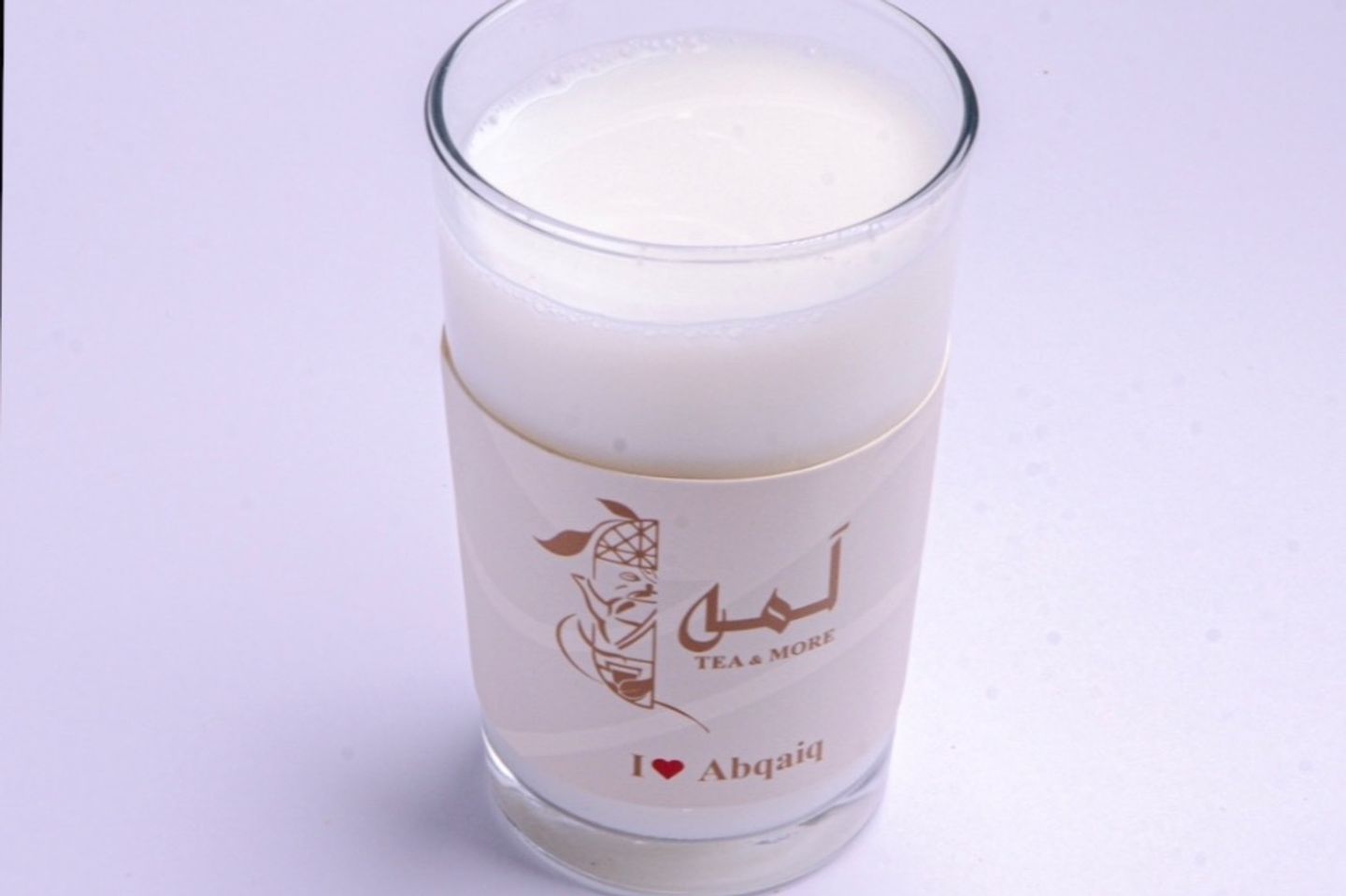 حليب بالزنجبيل - وسط