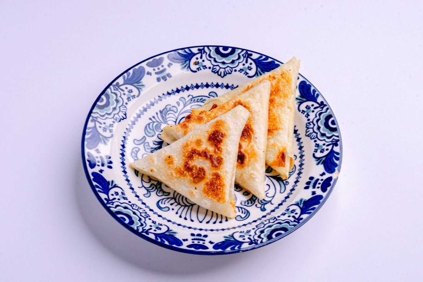 سمبوسة جبن - ٣ حبة
