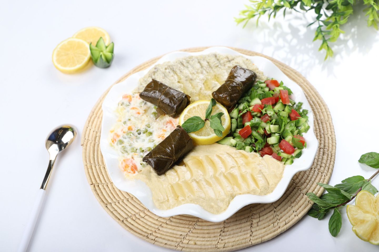 صحن مقبلات مشكلة - صغير