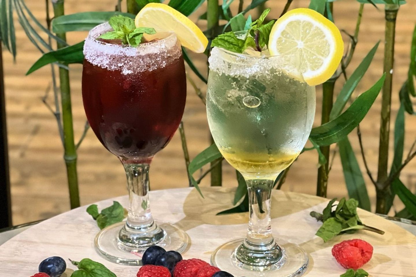 7 Up With Flavors - Pomegranate