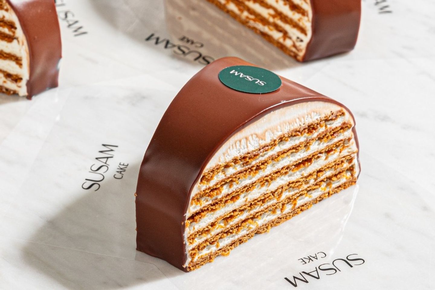 Honey Chocolate Cake - Piece