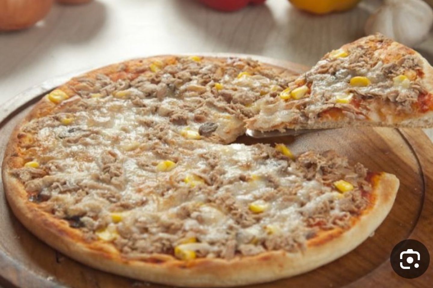 Tuna Pizza - Small