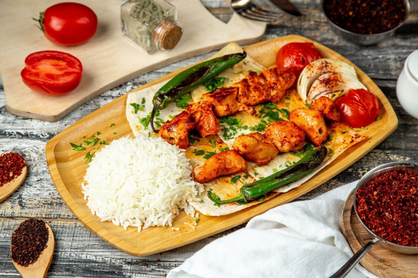 Mix Chicken Kebab & Shesh - Mix Grill Chicken Kebab & Chicken Pieces (3 Skewers)