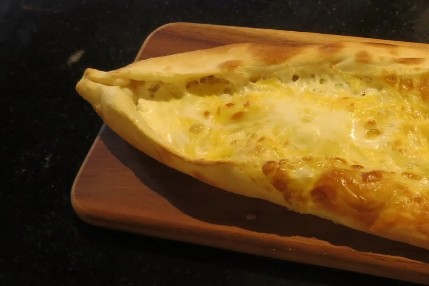 Cheddar Pie With Honey - White Dough
