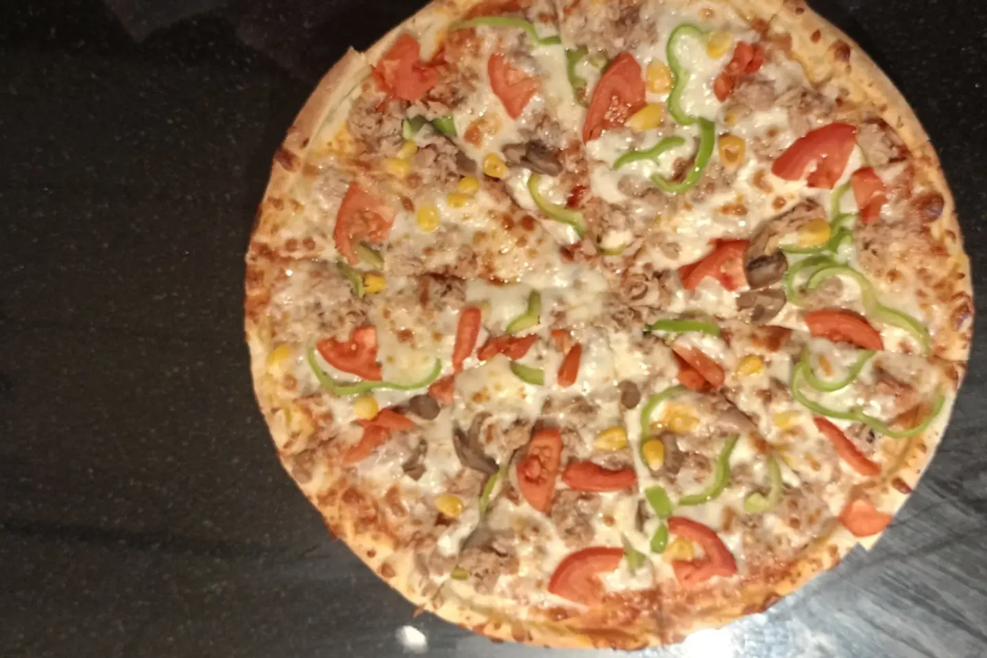 Tuna Pizza - Small