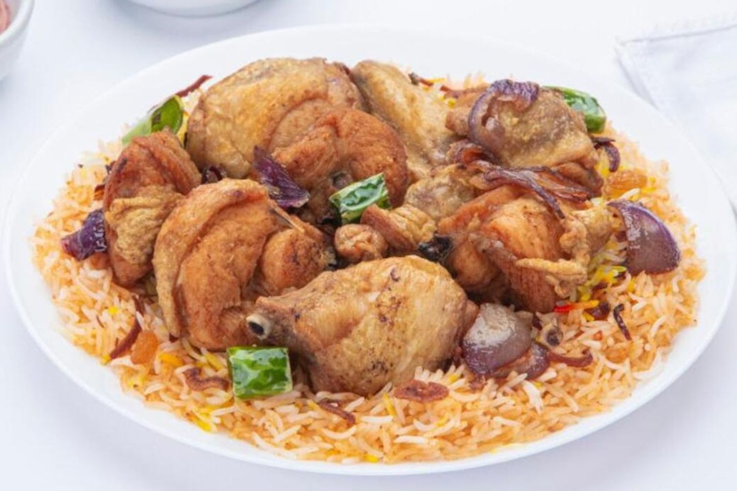نص دجاج مقلقل - نص دجاج مقلقل سادة
