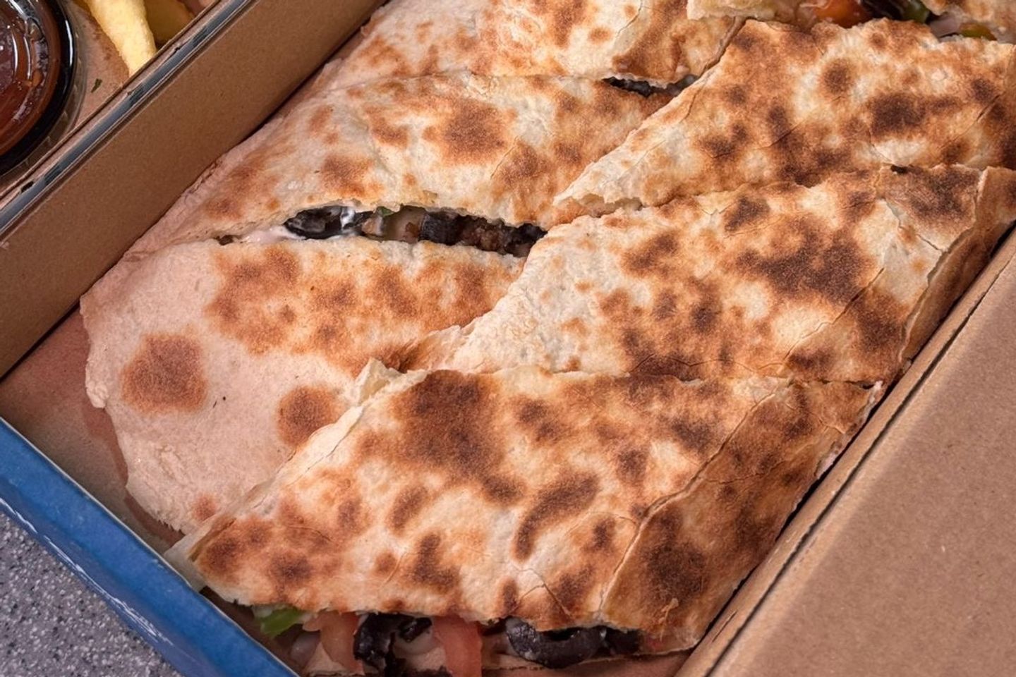 Mix Vegetable Pizza - Chicken