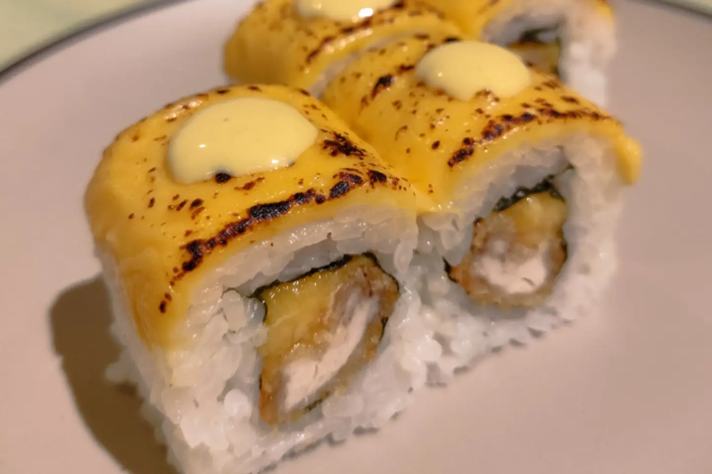 Cheesy Chicken Roll - Four Pieces