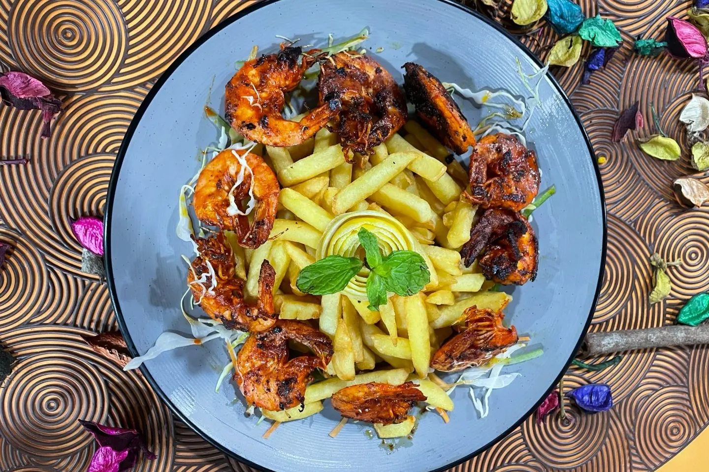 روبيان مشوي - مع البطاطس المقلية