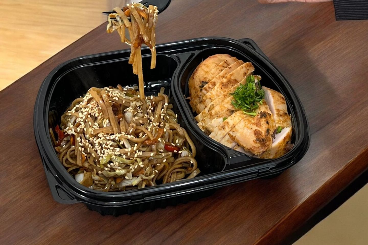 نودلز بالصويا صوص - ٣٠٠ غرام