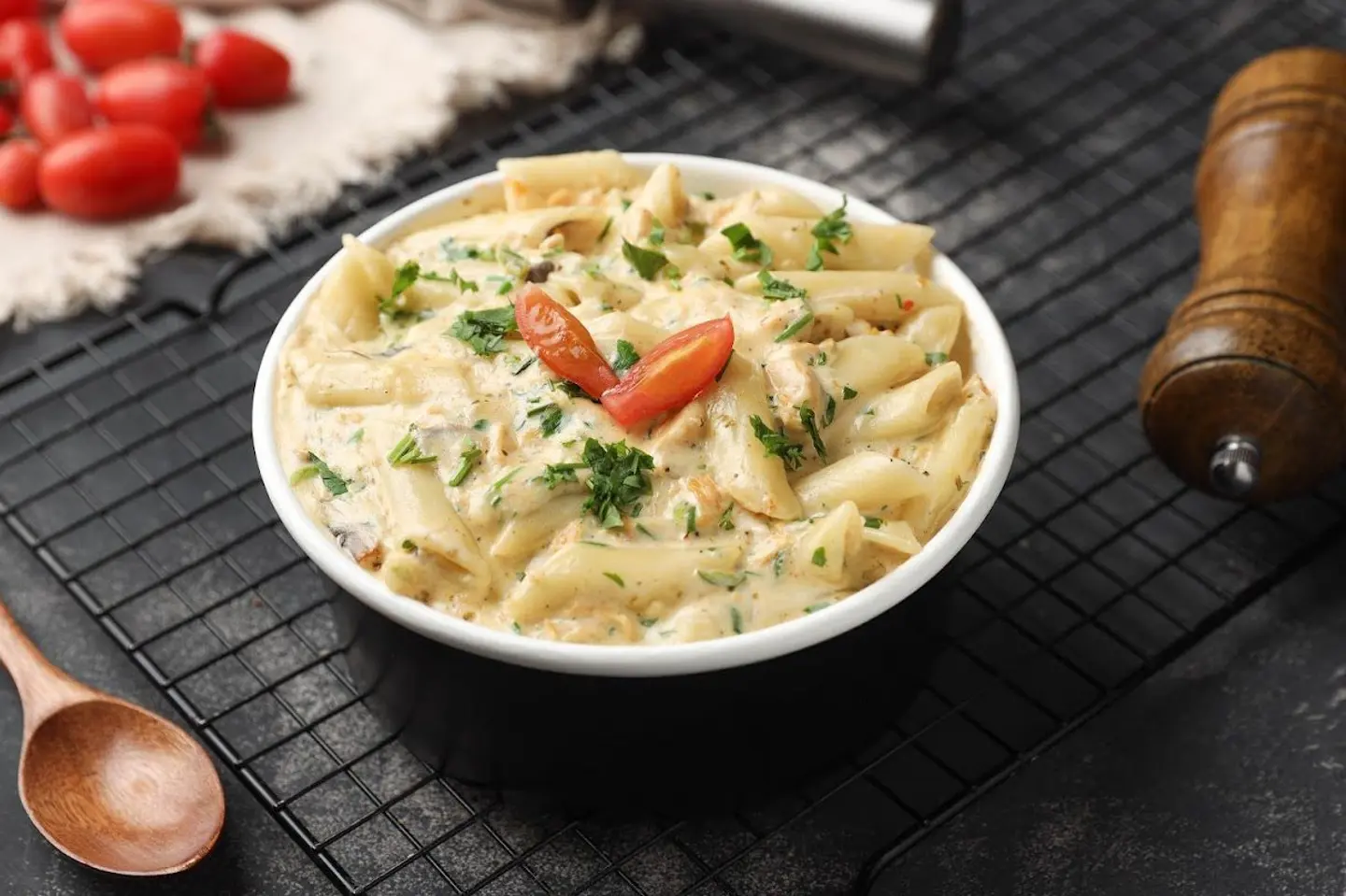 Alfredo Pasta - Large