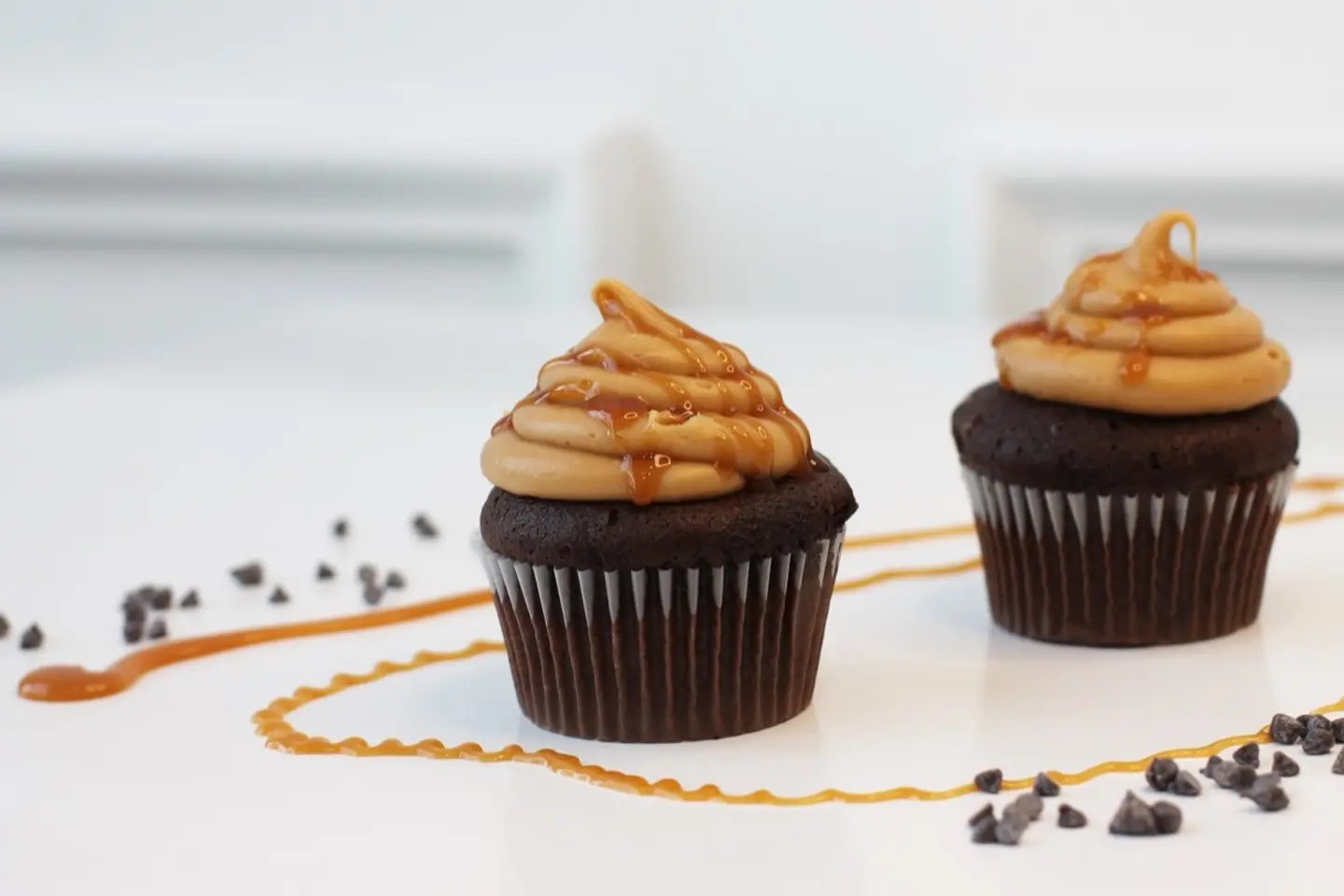 كراميل براوني كب كيك - الحجم الميني