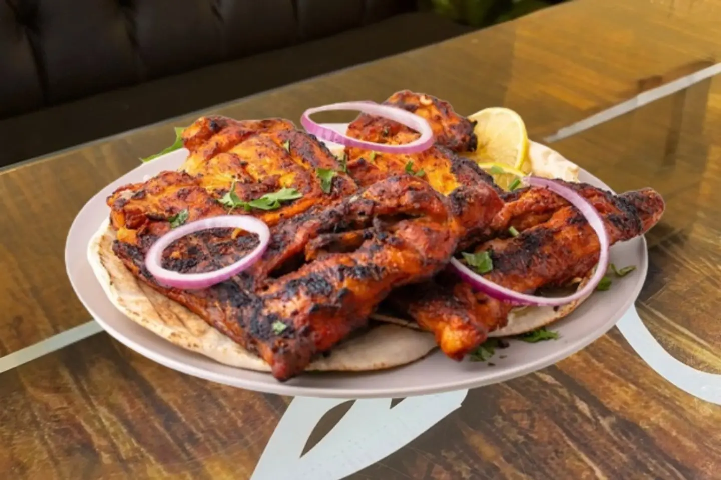 دجاج مشوي فحم - نص حبة دجاج