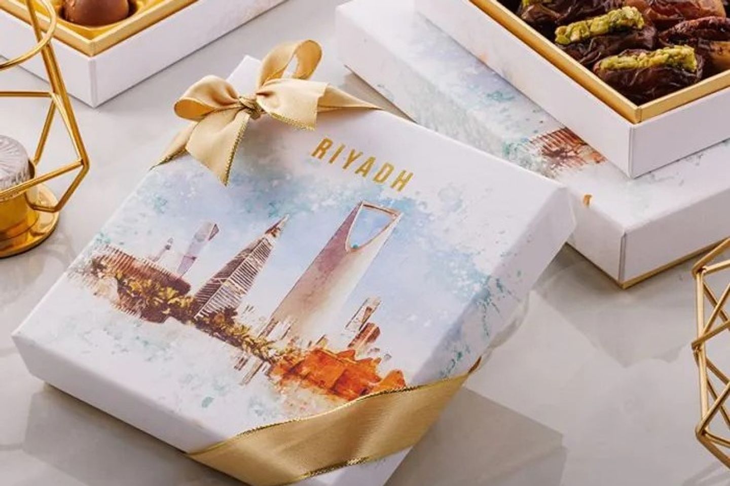 Riyadh Destination Gift Set - Small 330gm