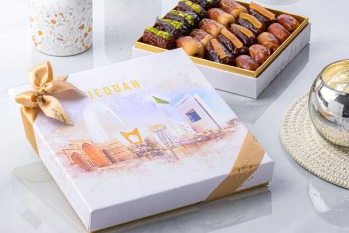 Jeddah Destination Gift Set - Small 330gm