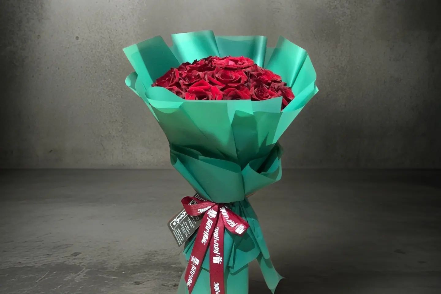 Classic Circular Bouquet A005 - W