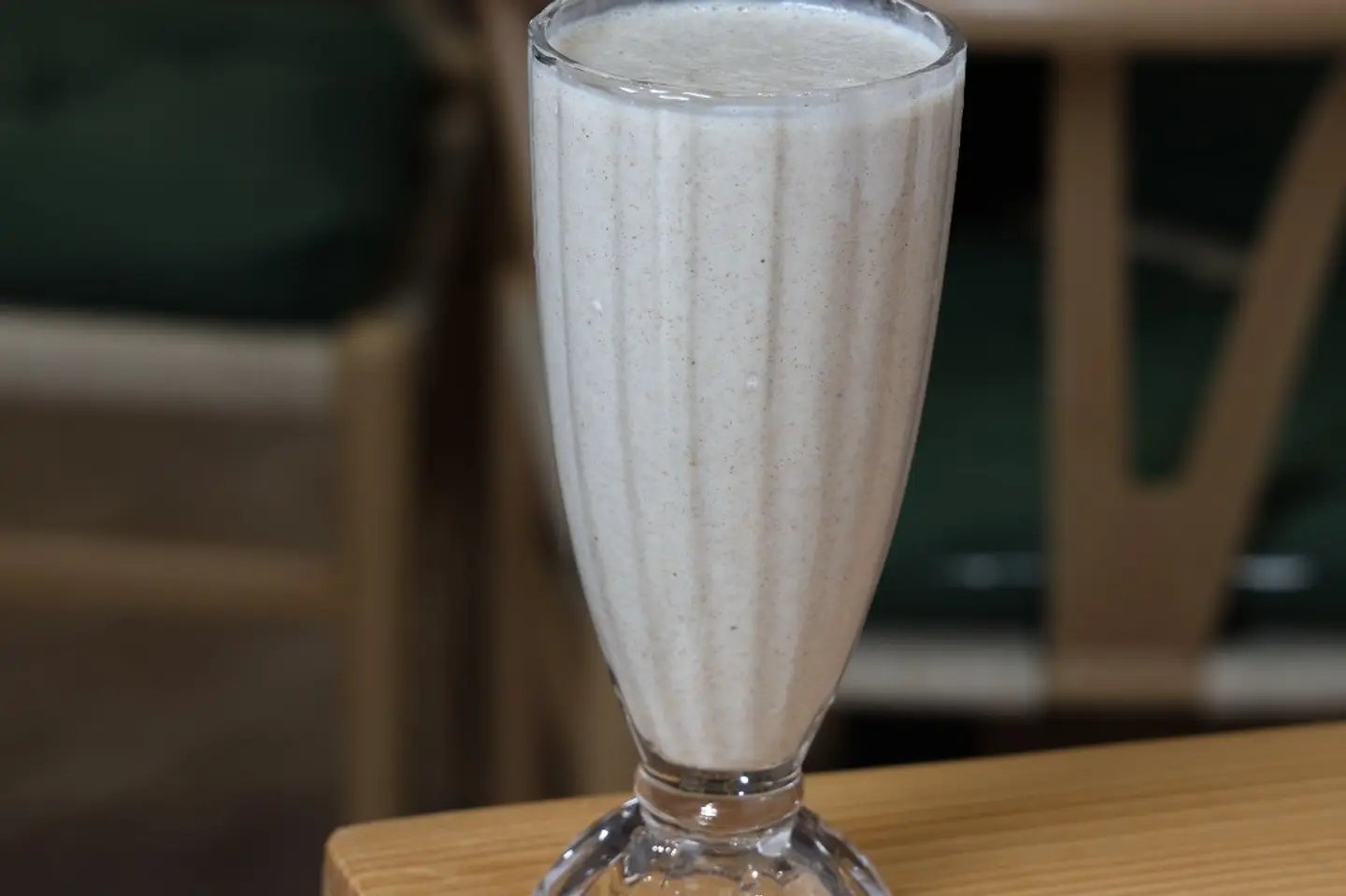 مديدة العجيب دبل بسبوسة زبيب - كبير