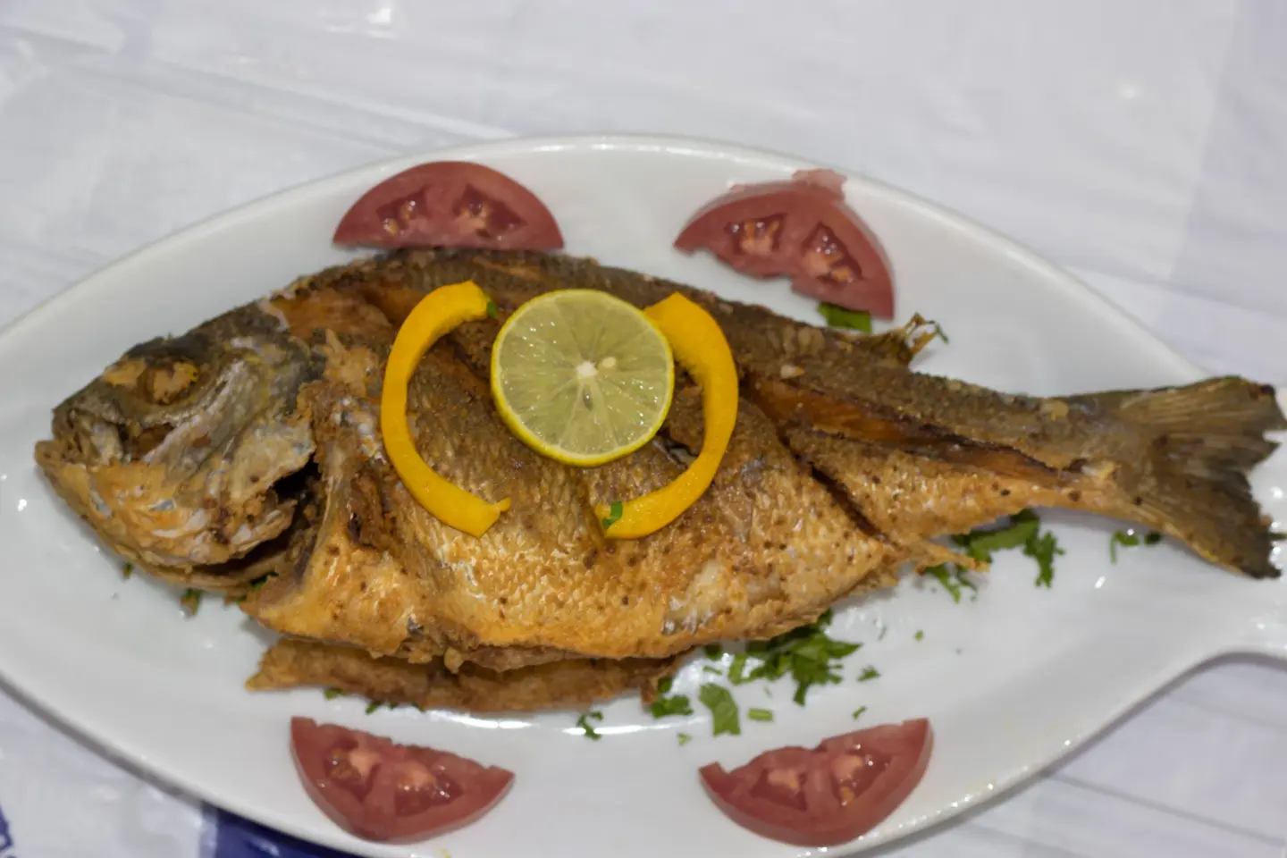 دنيس مقلي - دنيس مقلي-نصف