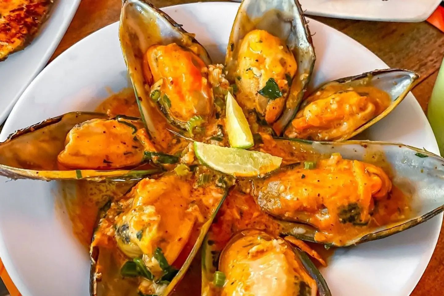 بلح البحر - نصف