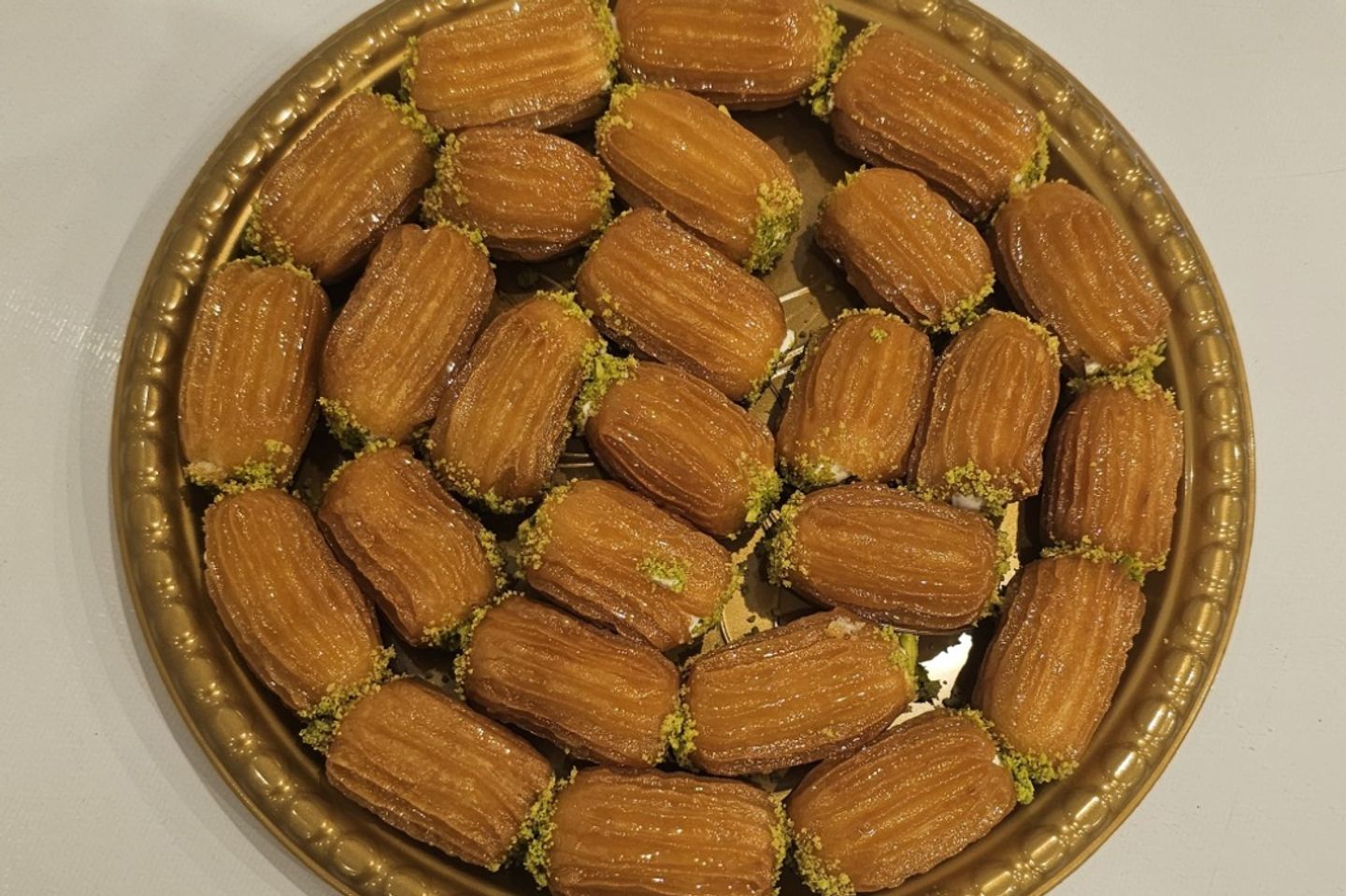 بلح الشام محشي قشطة وبستاشيو - ربع كيلو