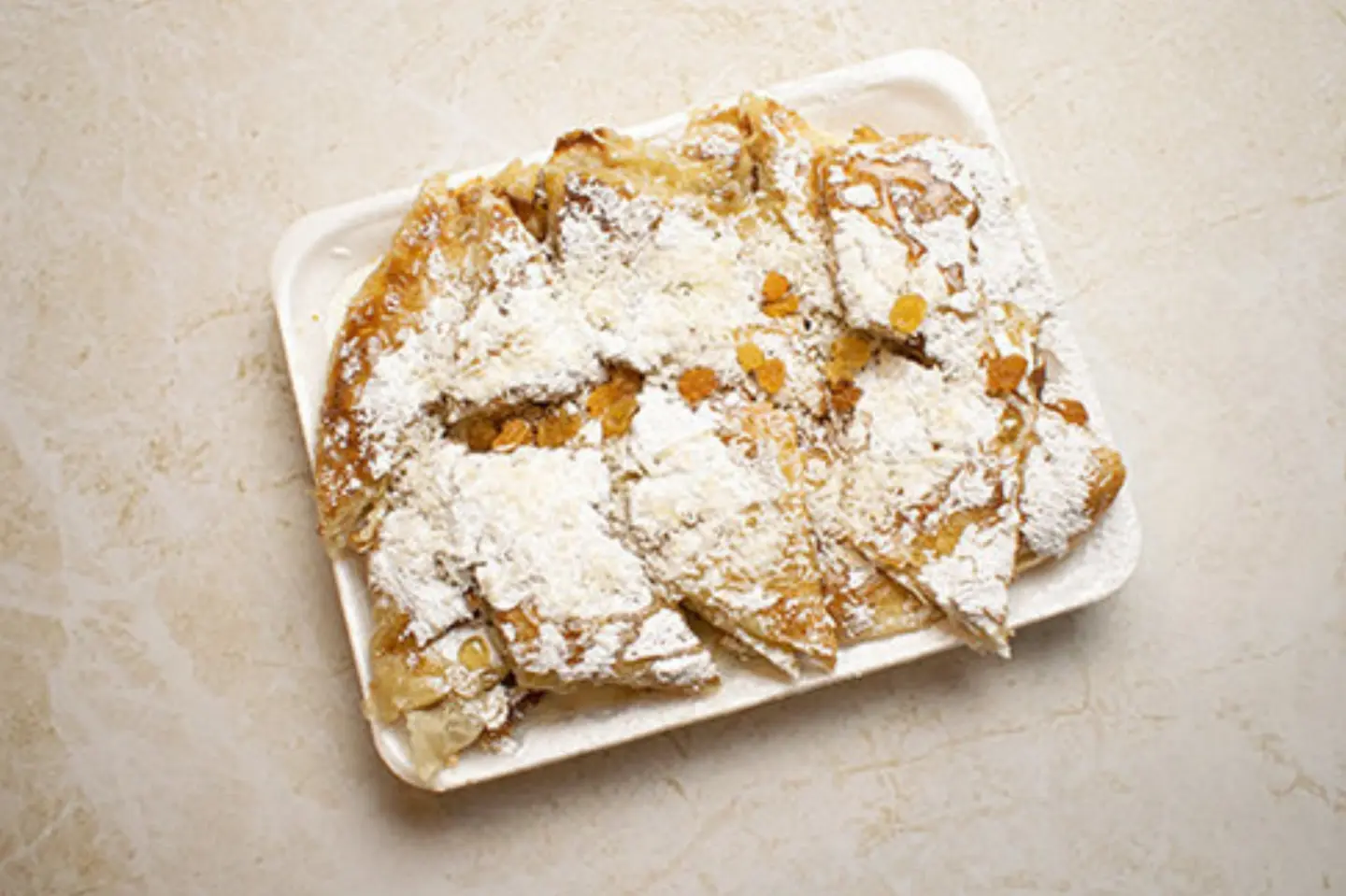 Feteer Baghasha With Cream - Medium